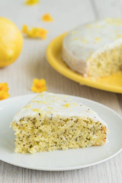 Moist Lemon Poppy Seed Cake