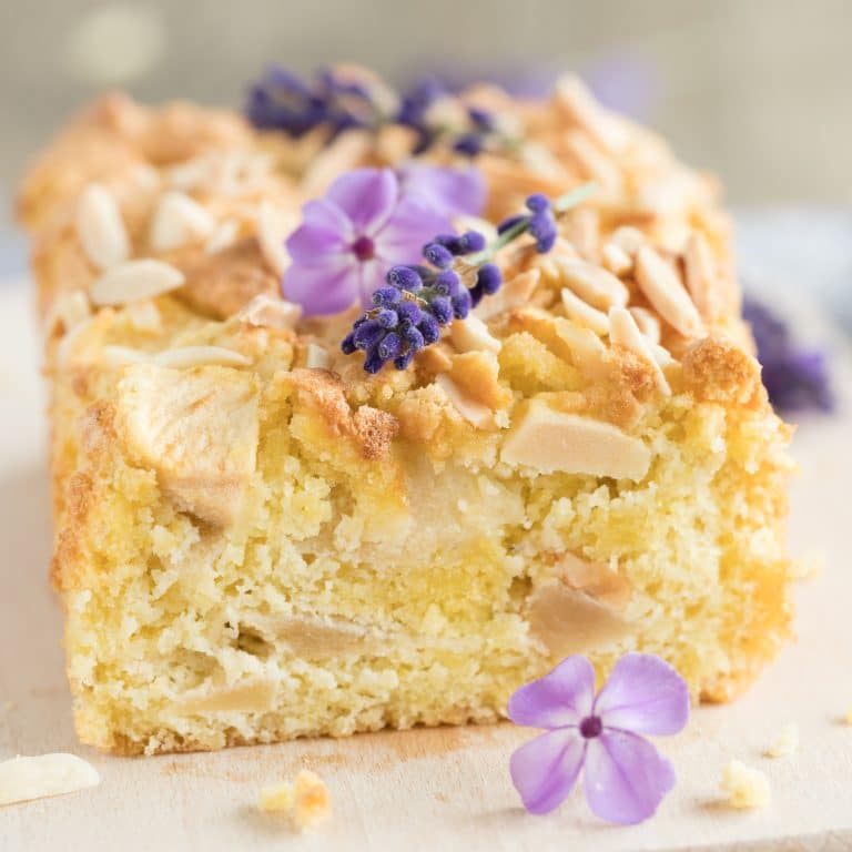 Quick Low Carb Apple Cake