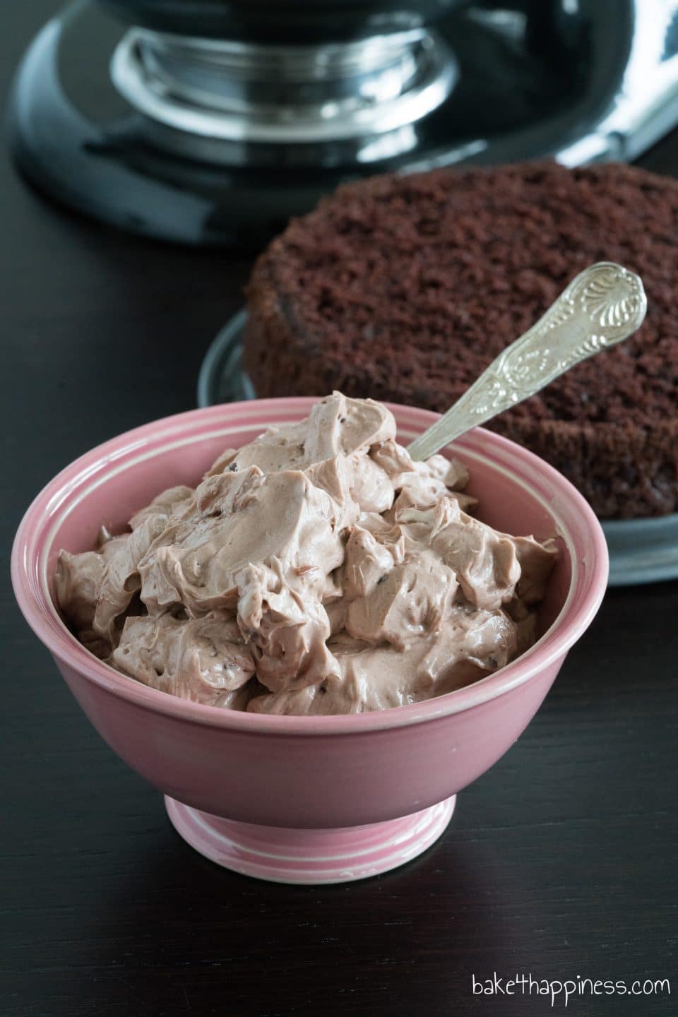 Buttercream Icing with Pudding Baking for Happiness