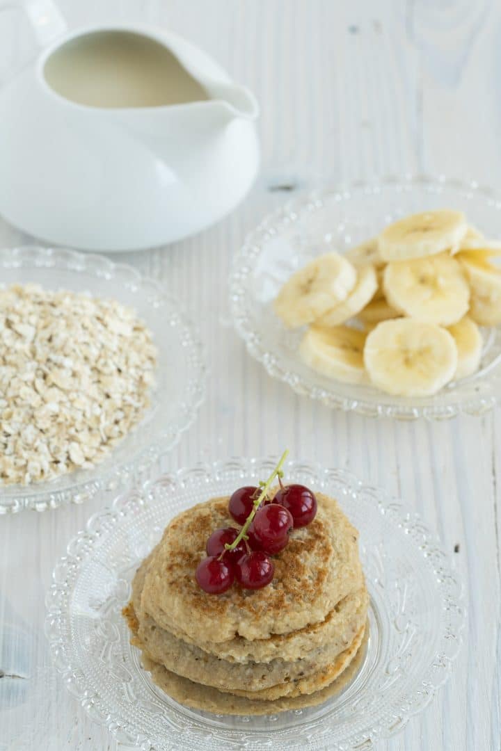 Vegan pancakes without egg, flour, sugar
