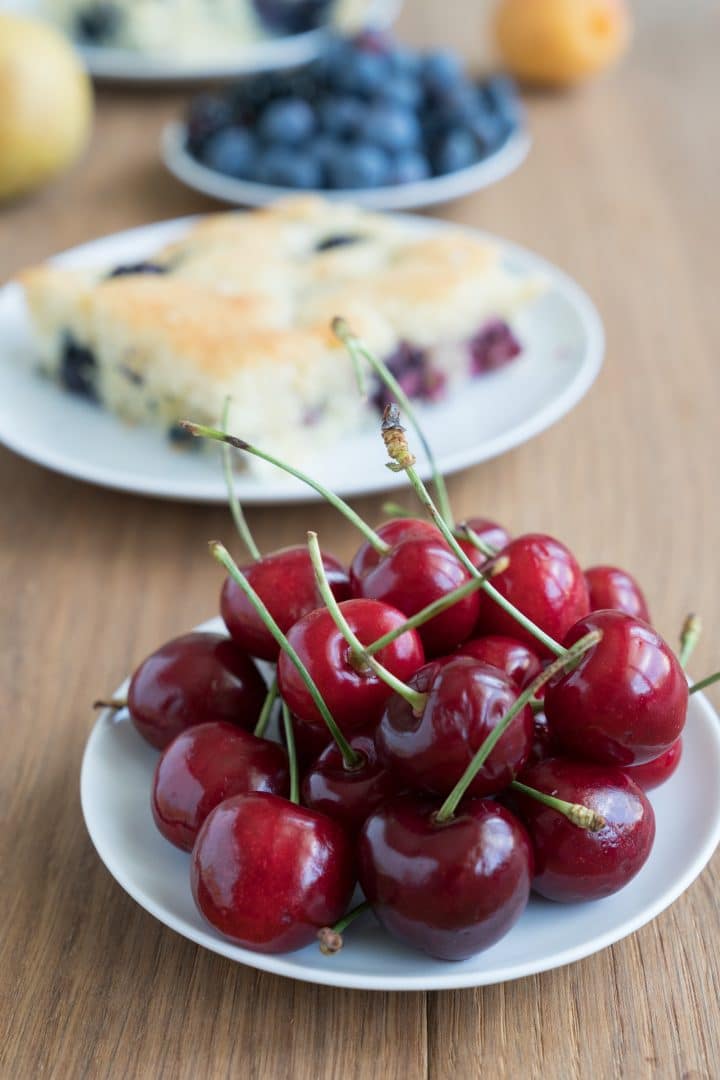 Delicious Summer Fruit Cake