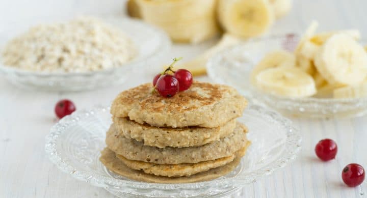 Healthy Oatmeal Pancakes