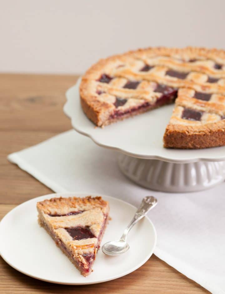 Easy Recipe for Linzer Torte