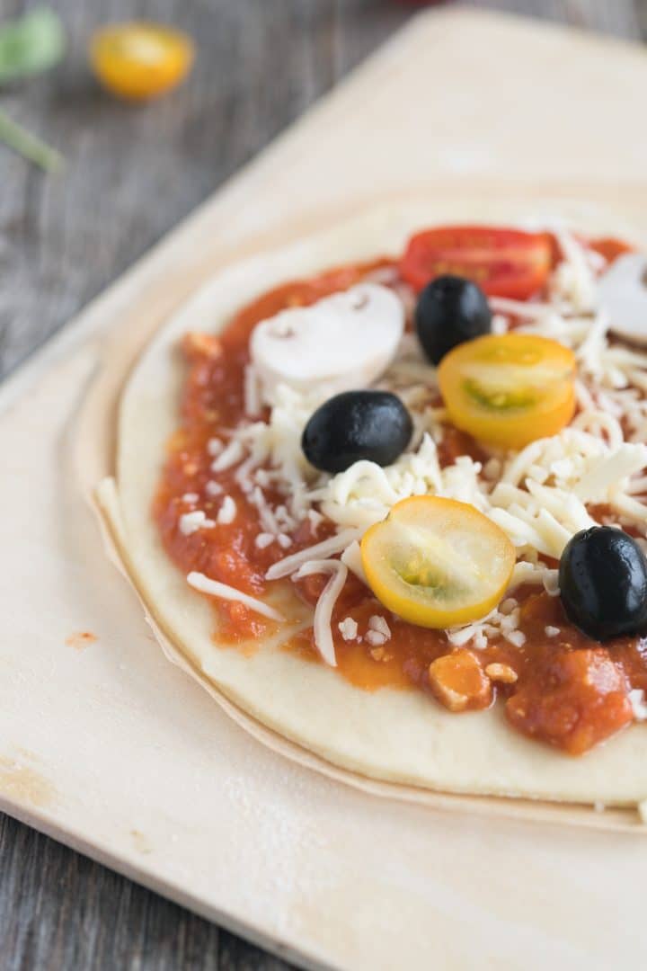 Easy and fast pizza dough