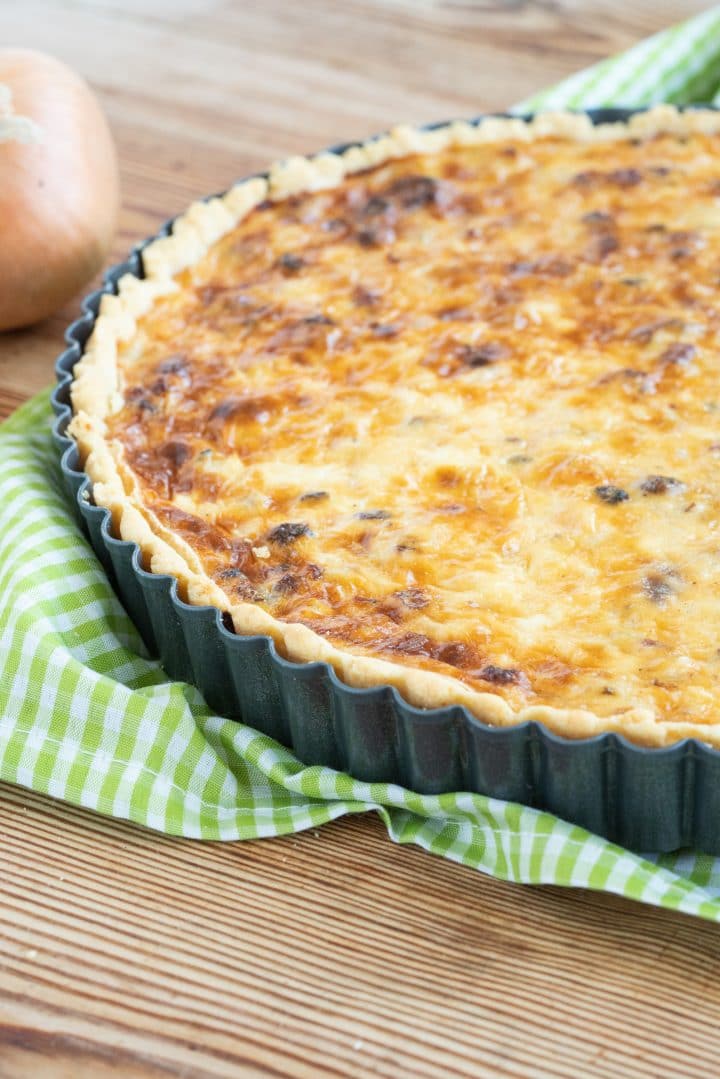 Onion tart sour cream shortcrust pastry