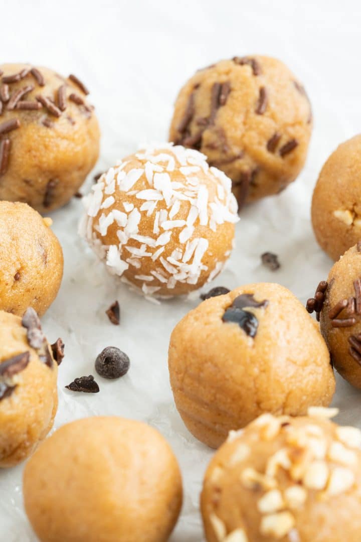 Protein Balls with peanut butter