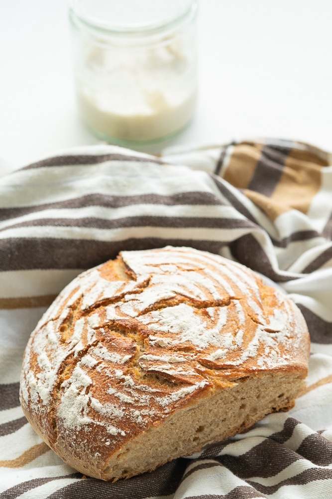 easy wheat bread with sourdough