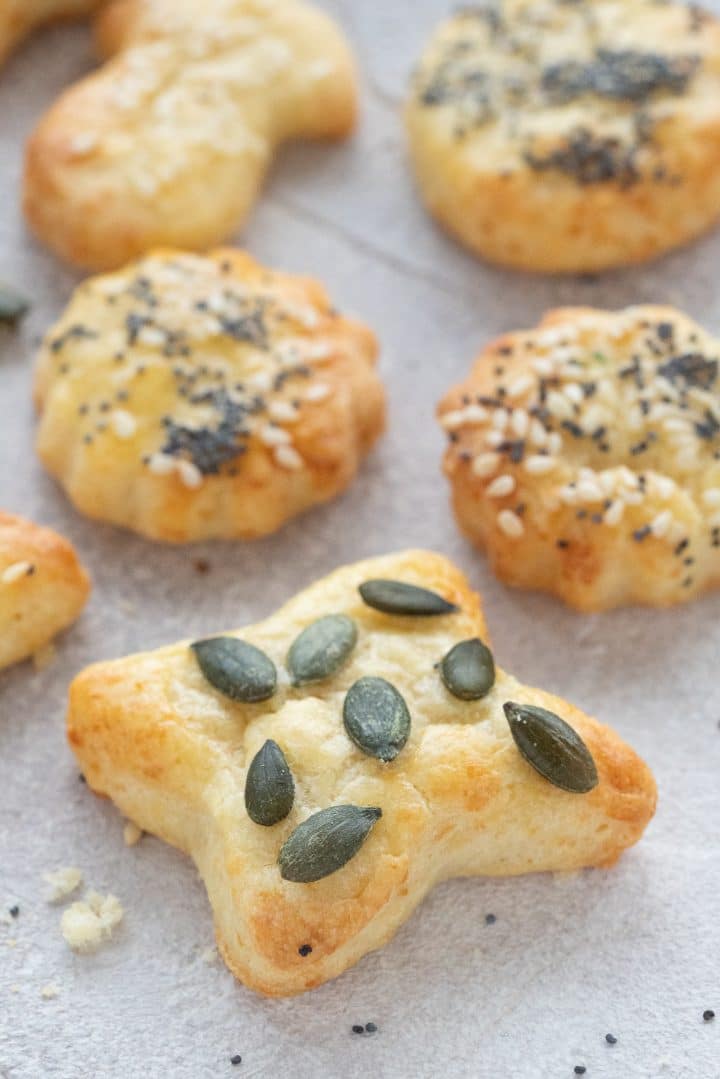 Cheese Shortbread Crackers Recipe