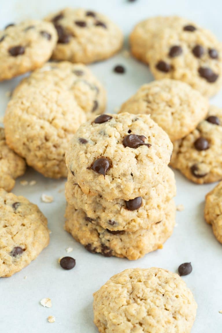 Soft and Chewy Chocolate Oatmeal Cookies