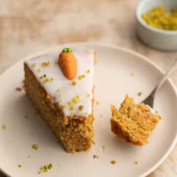 moist-carrot-cake-recipe