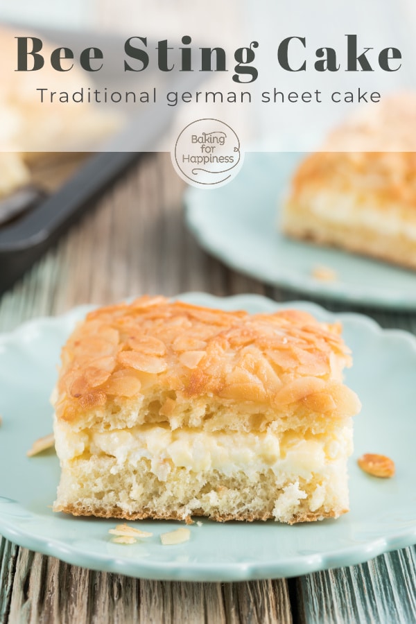 This German Bee Sting Cake is one of the best classic sheet cakes: The Bee Sting Cake with delicious almond crust tastes simply brilliant!