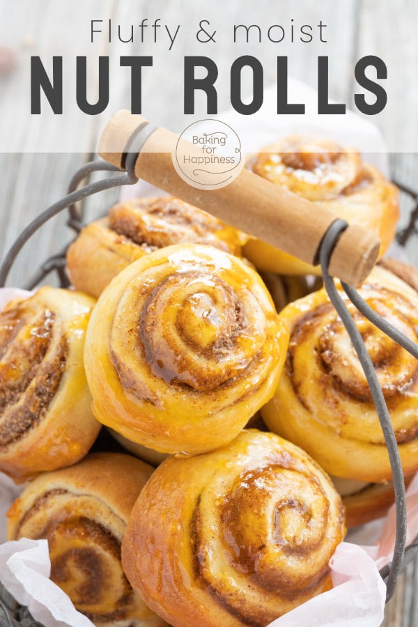 These tiny nut rolls with cinnamon filling are quick to make and taste just heavenly! A classic pastry that will definitely hit the spot!