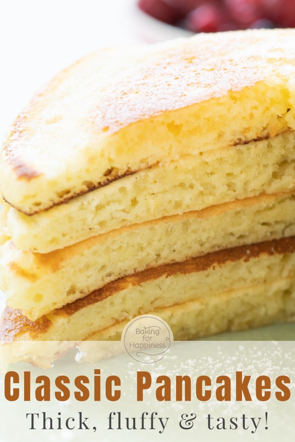 With this easy basic pancake recipe, your pancakes become fluffy and soft. Super tasty, super easy and quick to make!