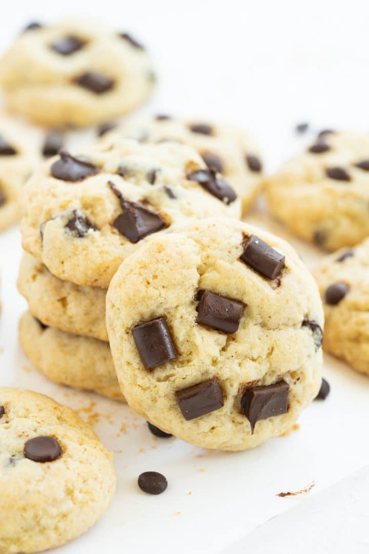 vegan chocolate chip cookies