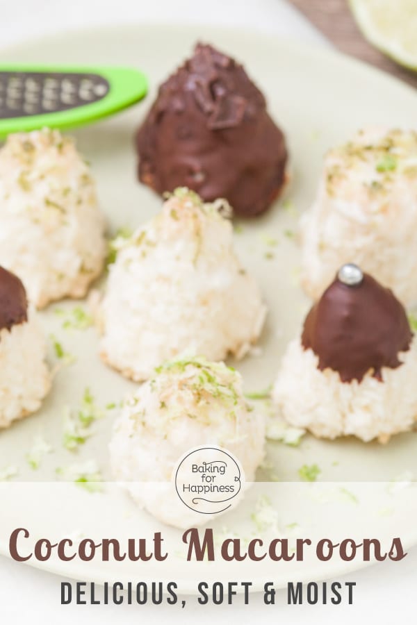 With this recipe, you will get easy & moist coconut macaroons. They are one of the moist popular Christmas cookies - for a reason!