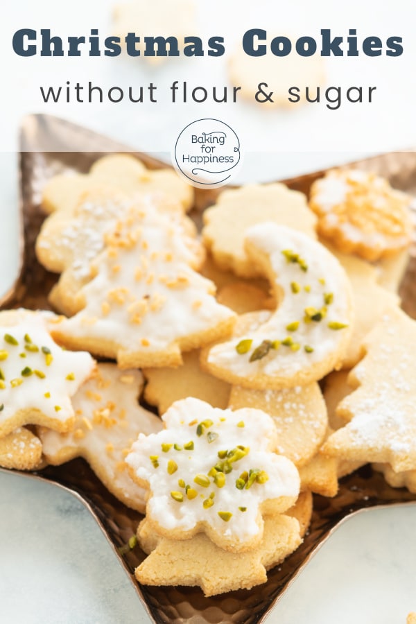 Great recipe for easy low carb Christmas cookies without flour and sugar - super easy, quick and low-carb.