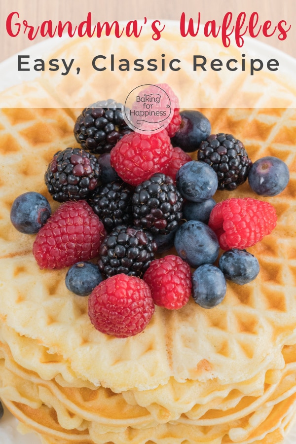 This easy waffle recipe is an absolute classic. And with my tips & tricks, the heart waffles are guaranteed to succeed!