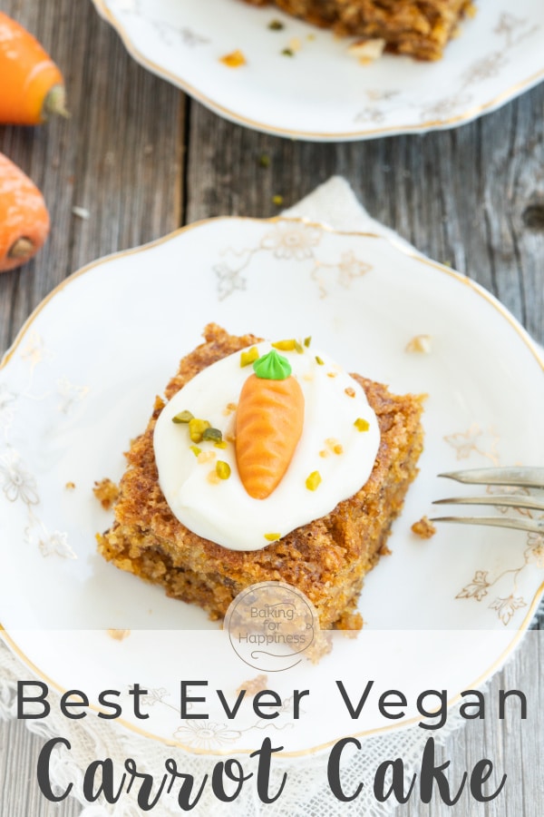 Although the recipe omits animal ingredients, this vegan carrot cake turns out moist. The perfect alternative to the classic carrot cake!