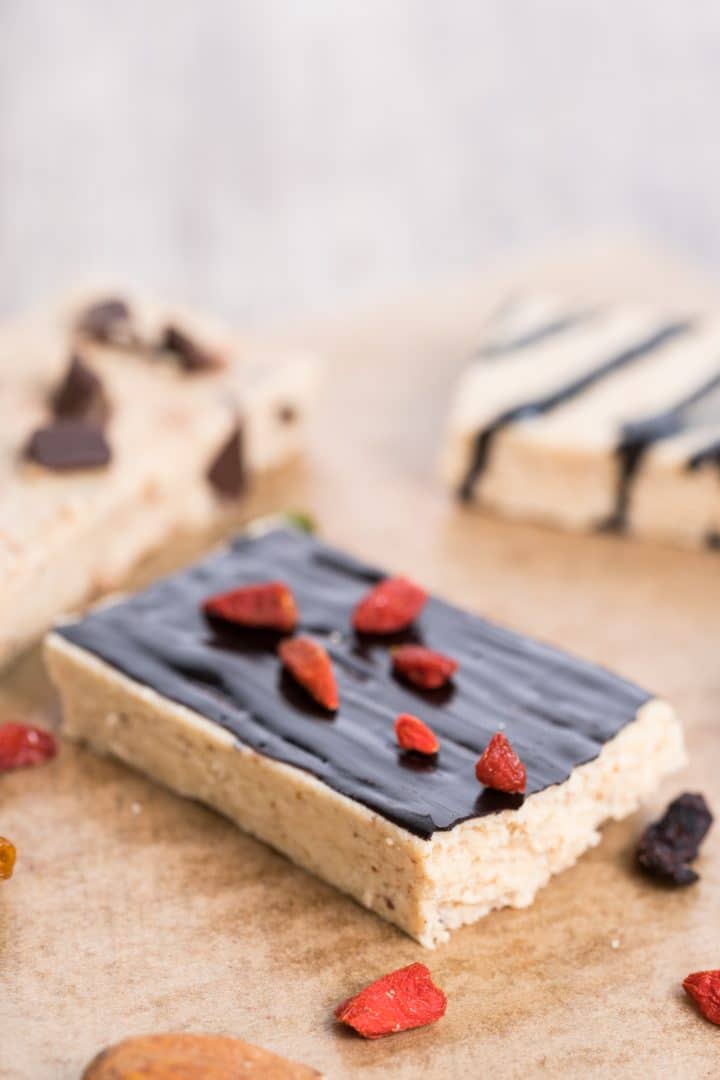 peanut-butter-protein-bars