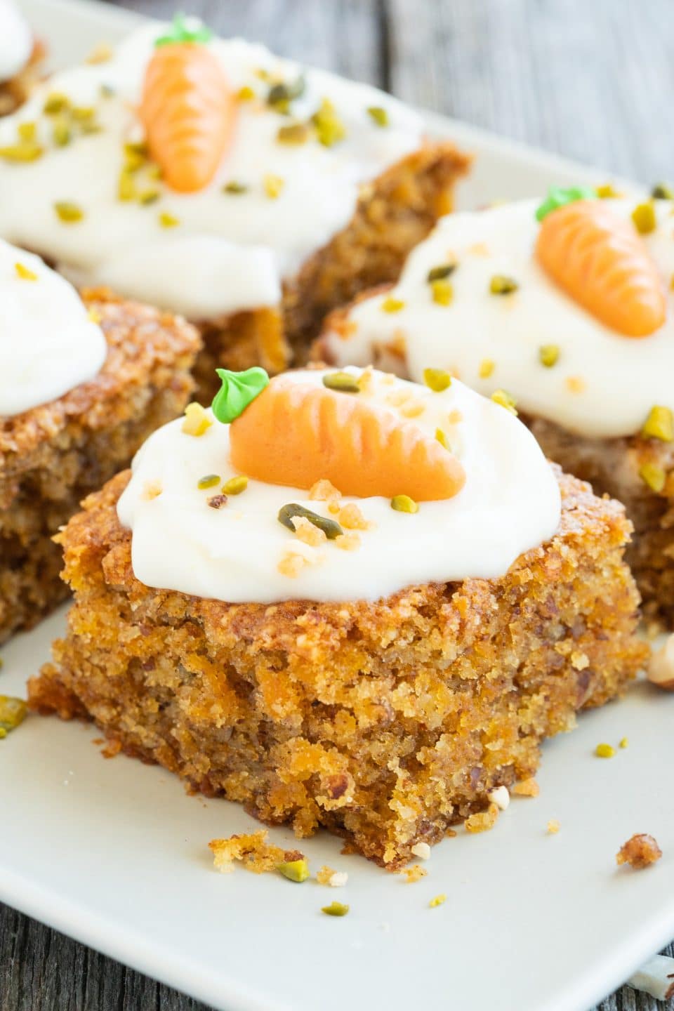 Vegan Carrot Cake without Eggs &amp; Milk