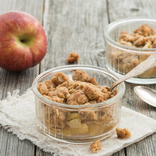 Apple Crumble with Oats Baking for Happiness
