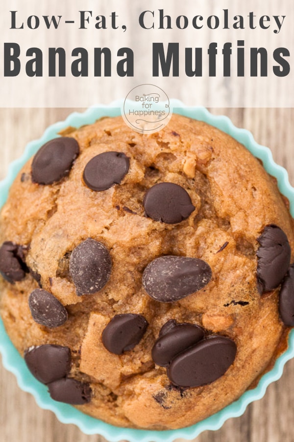 These healthy banana muffins with peanut butter and chocolate drops are incredibly delicious - no white sugar, low-fat and clean.