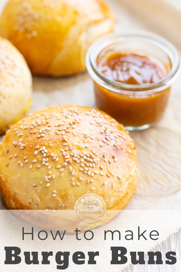 These homemade and fluffy Brioche Burger Buns are easy & quick to make. With this recipe, the next barbecue can come! 