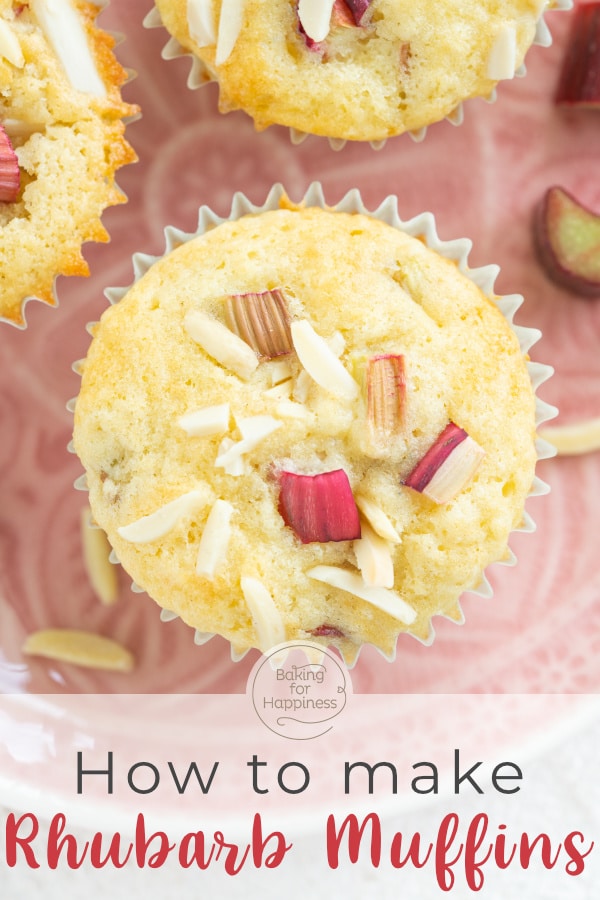 These rhubarb muffins with buttermilk turn out wonderfully fluffy and moist. The recipe is easy and quick to make!