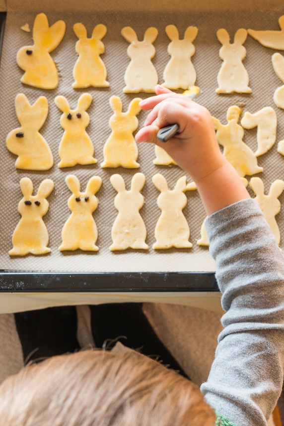 shortcrust-pasty-easter-bunny-cookies