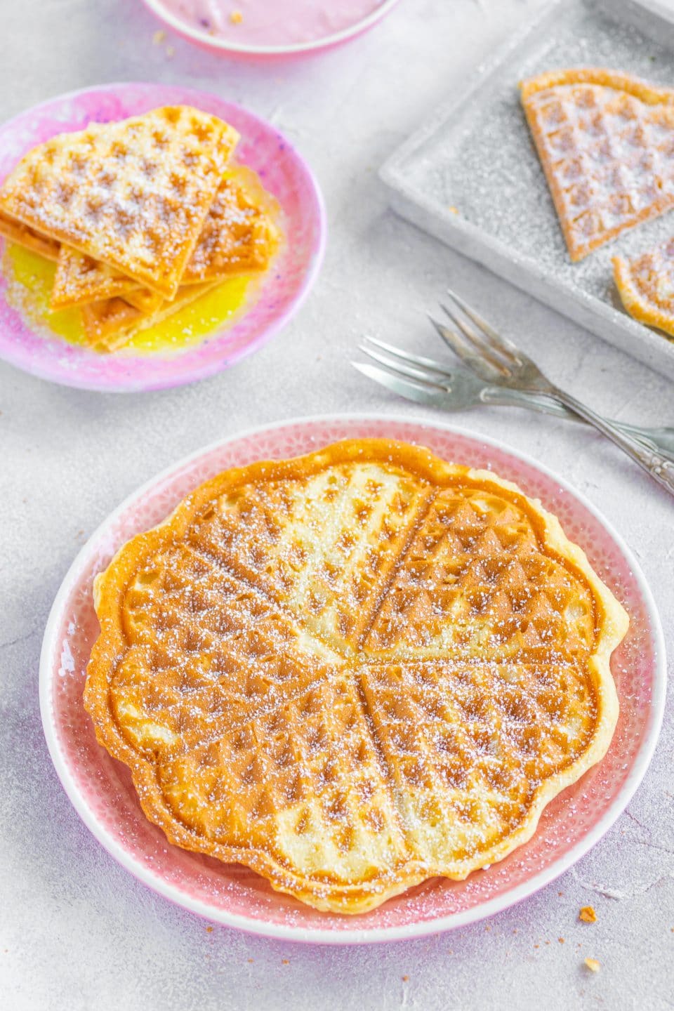 Waffles with Yogurt and Sparkling Water
