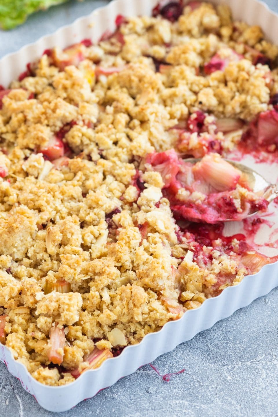 rhubarb-crumble