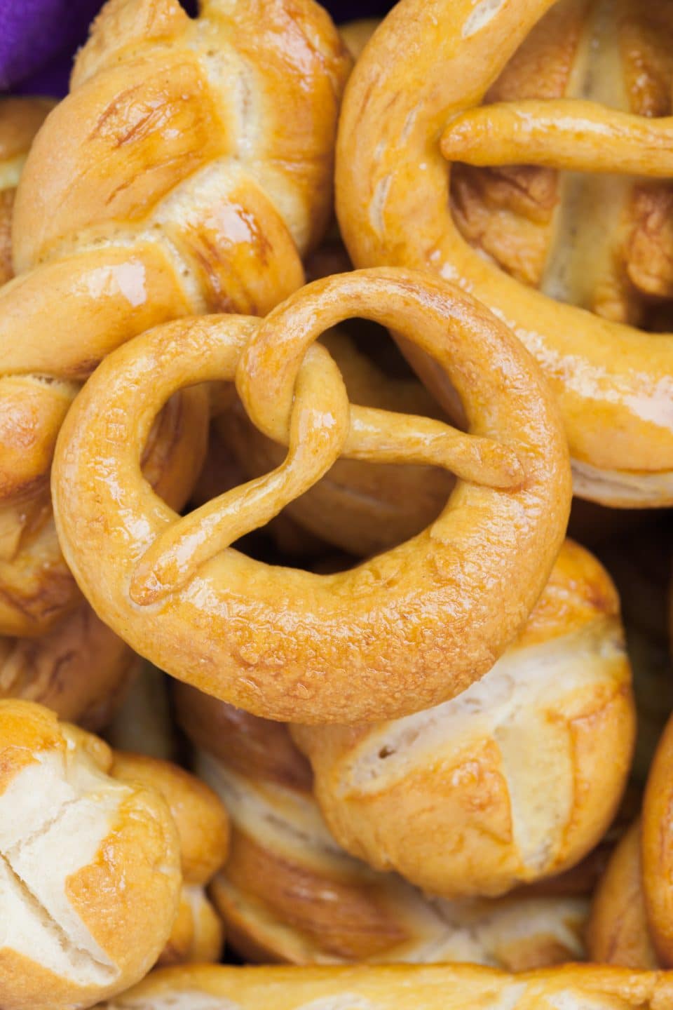 homemade-pretzels-and-lye-pastries