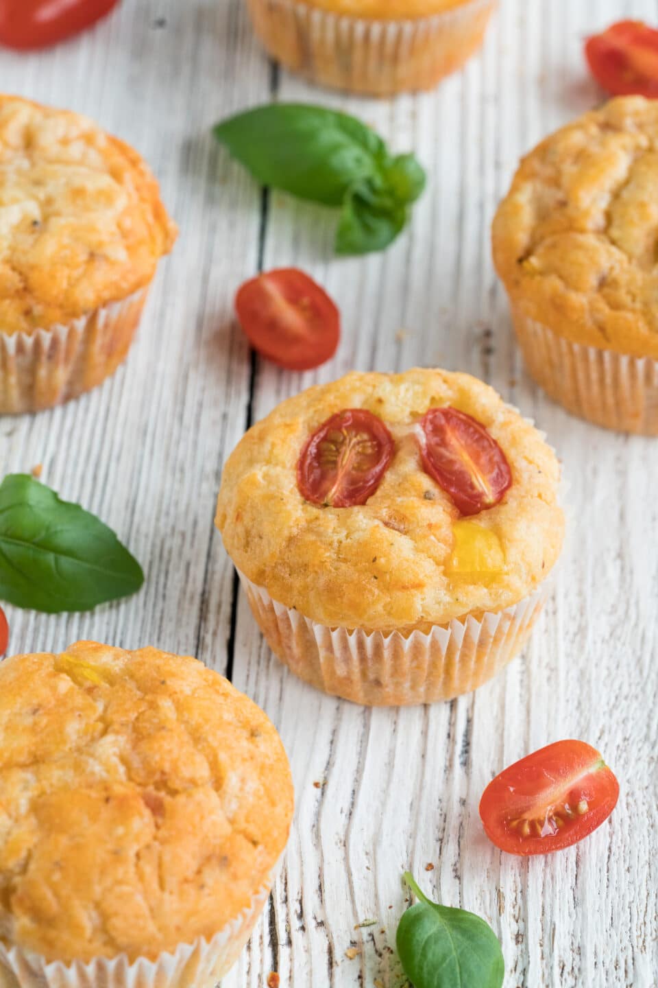 Hearty Muffins with Veggies and Cheese
