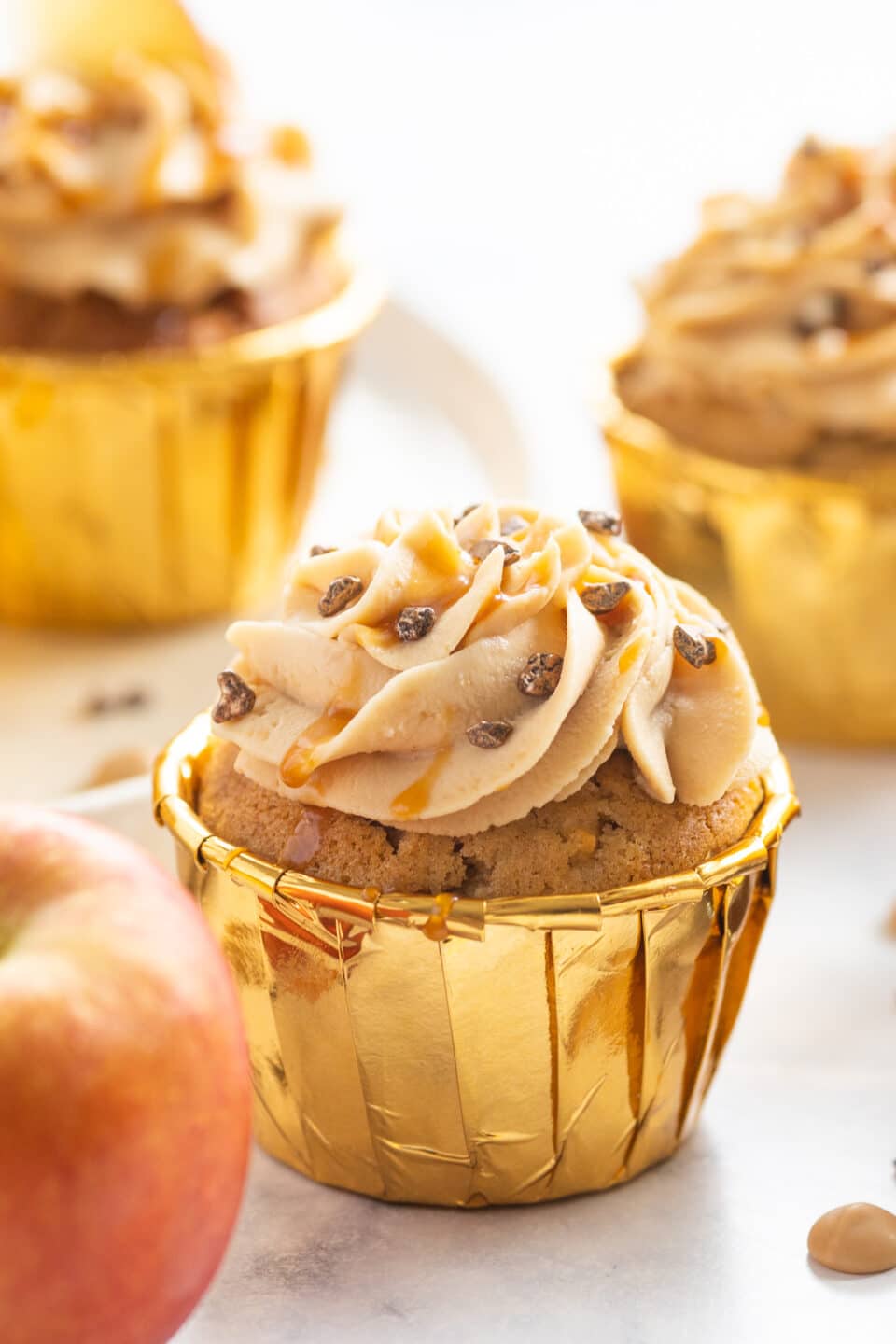 Apple Caramel and Cinnamon Cupcakes with Couverture