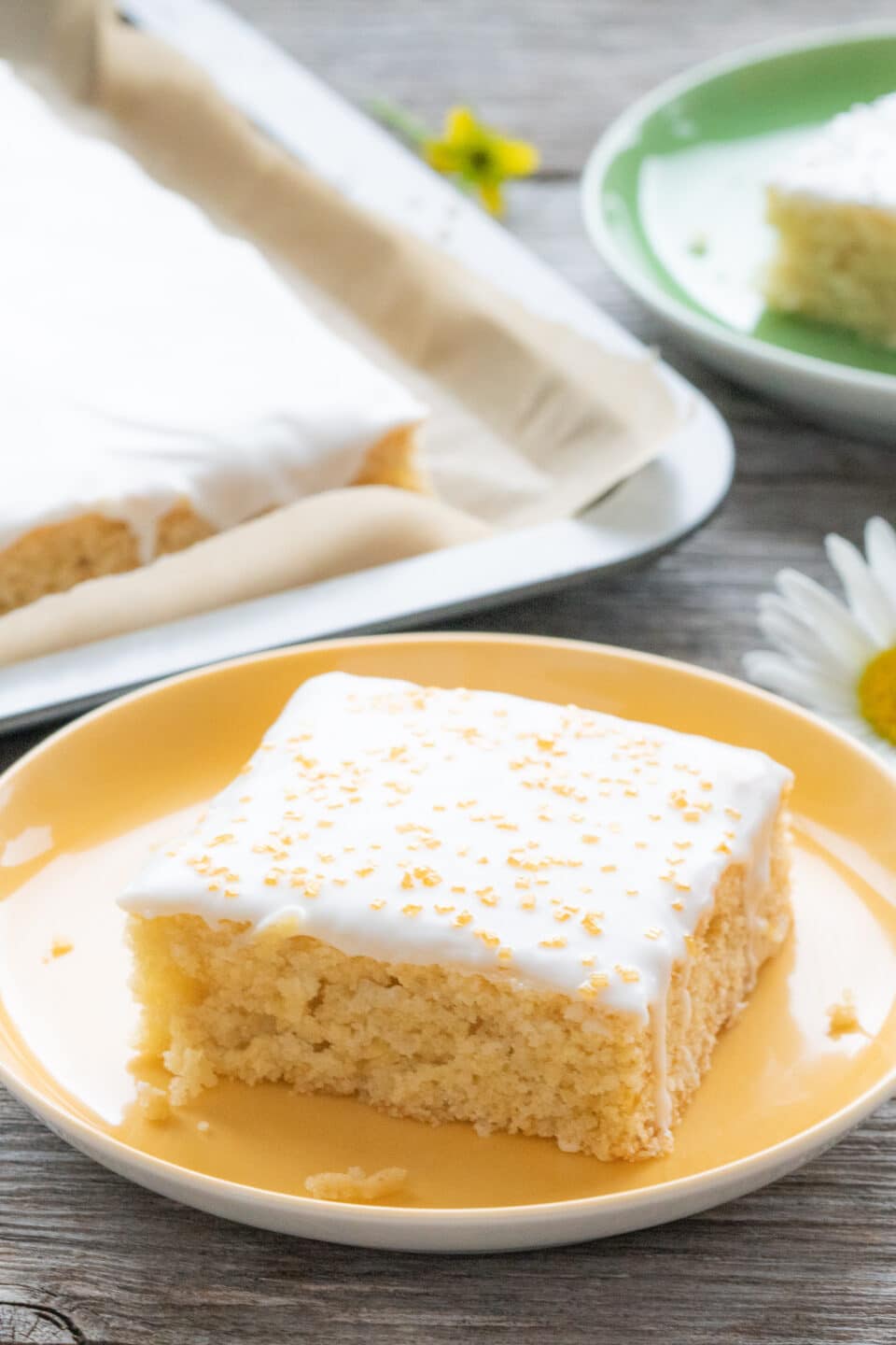 Lemon cake without butter, milk, egg