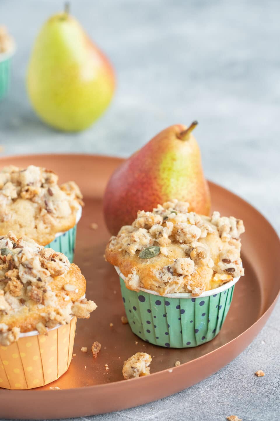 Pear Crumble Muffins