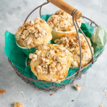 Pear muffins recipe