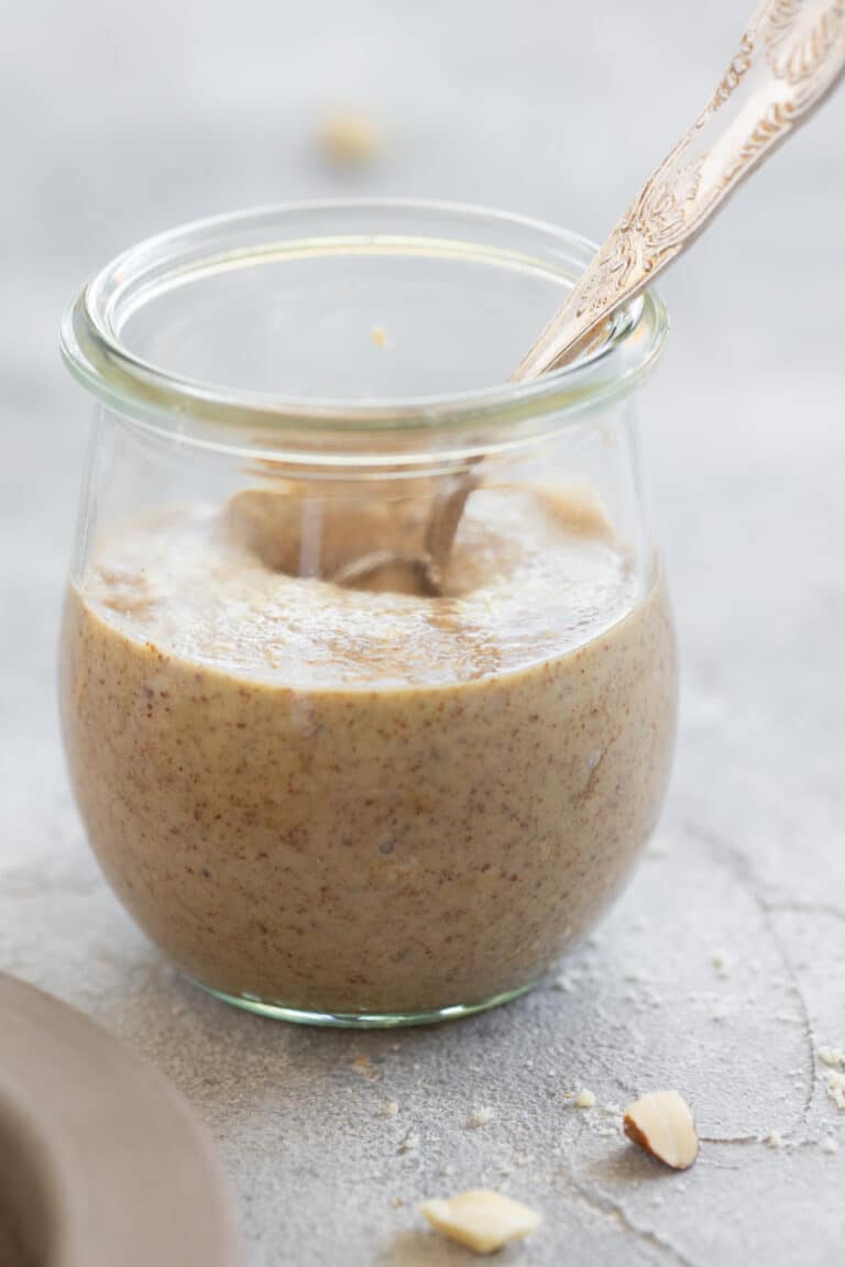 Almond butter: Easy, Healthy, Delicious!