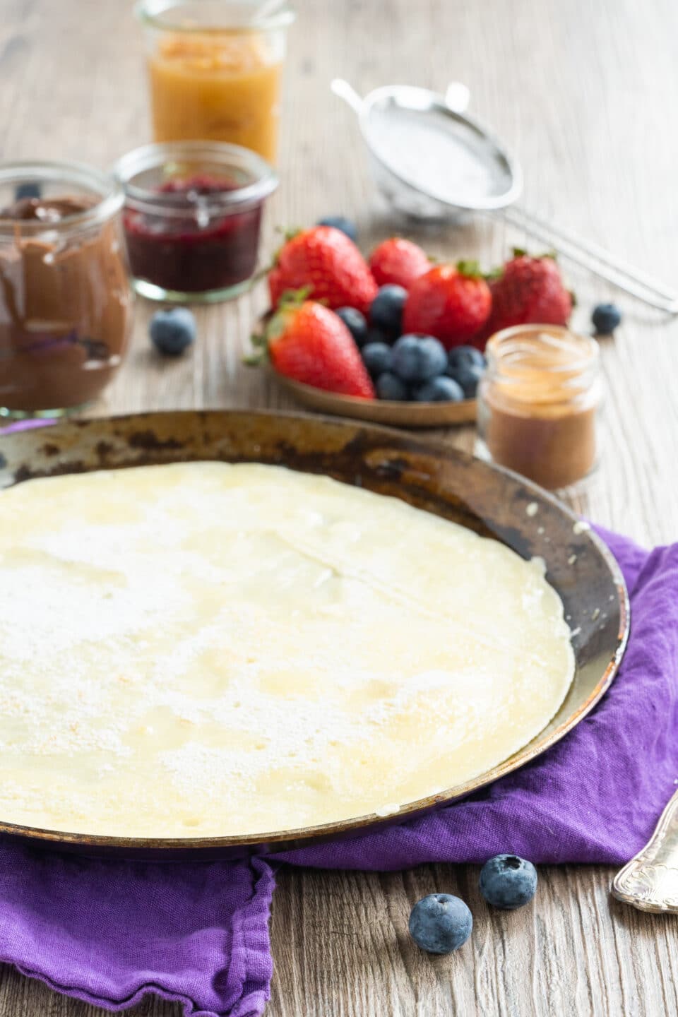 easy thin and delicious crepe recipe