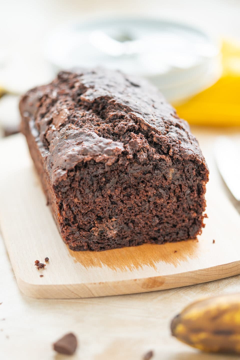 vegan banana bread with chocolate