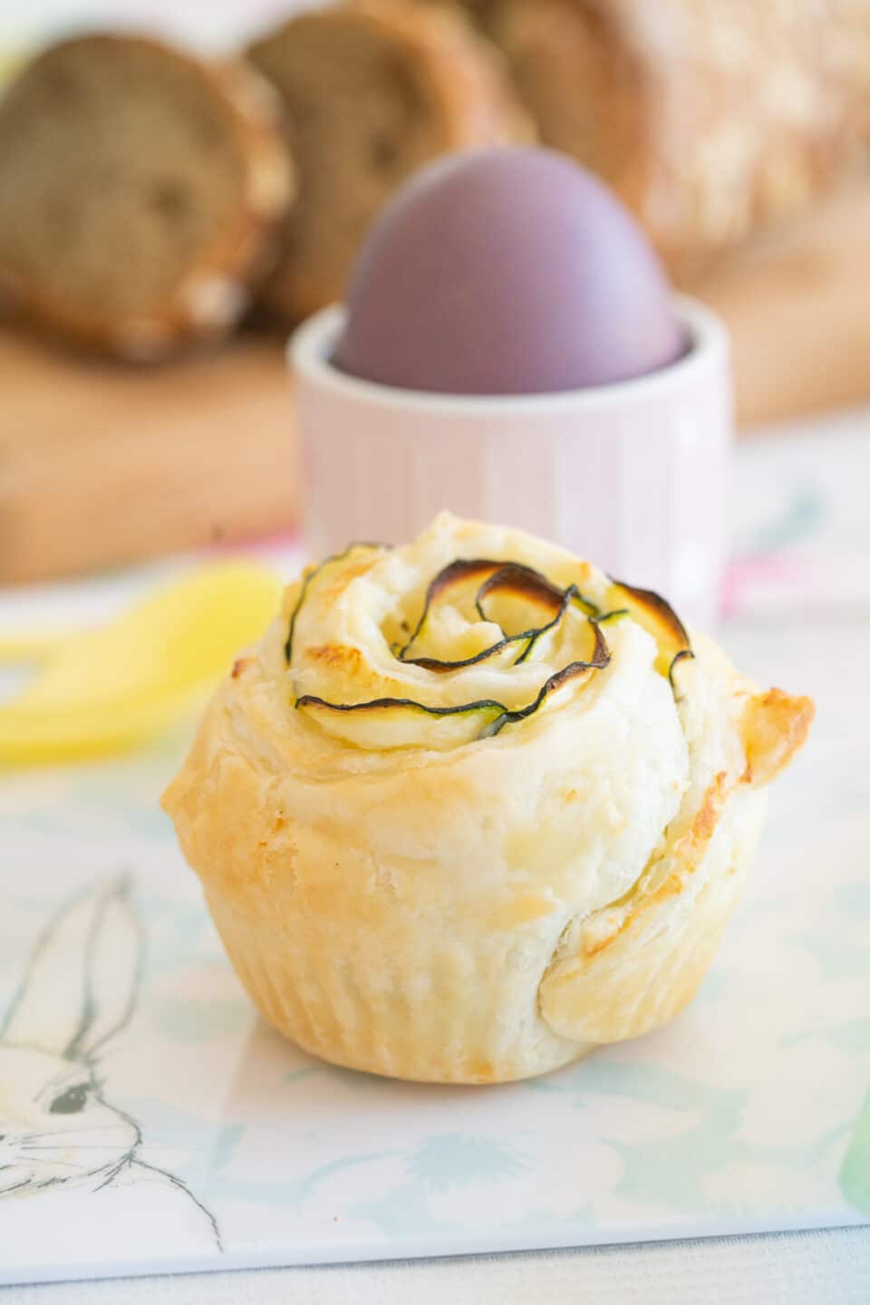 snack roses with cream cheese