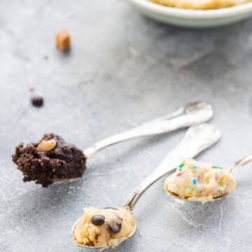cookie dough with vegan and low carb alternative
