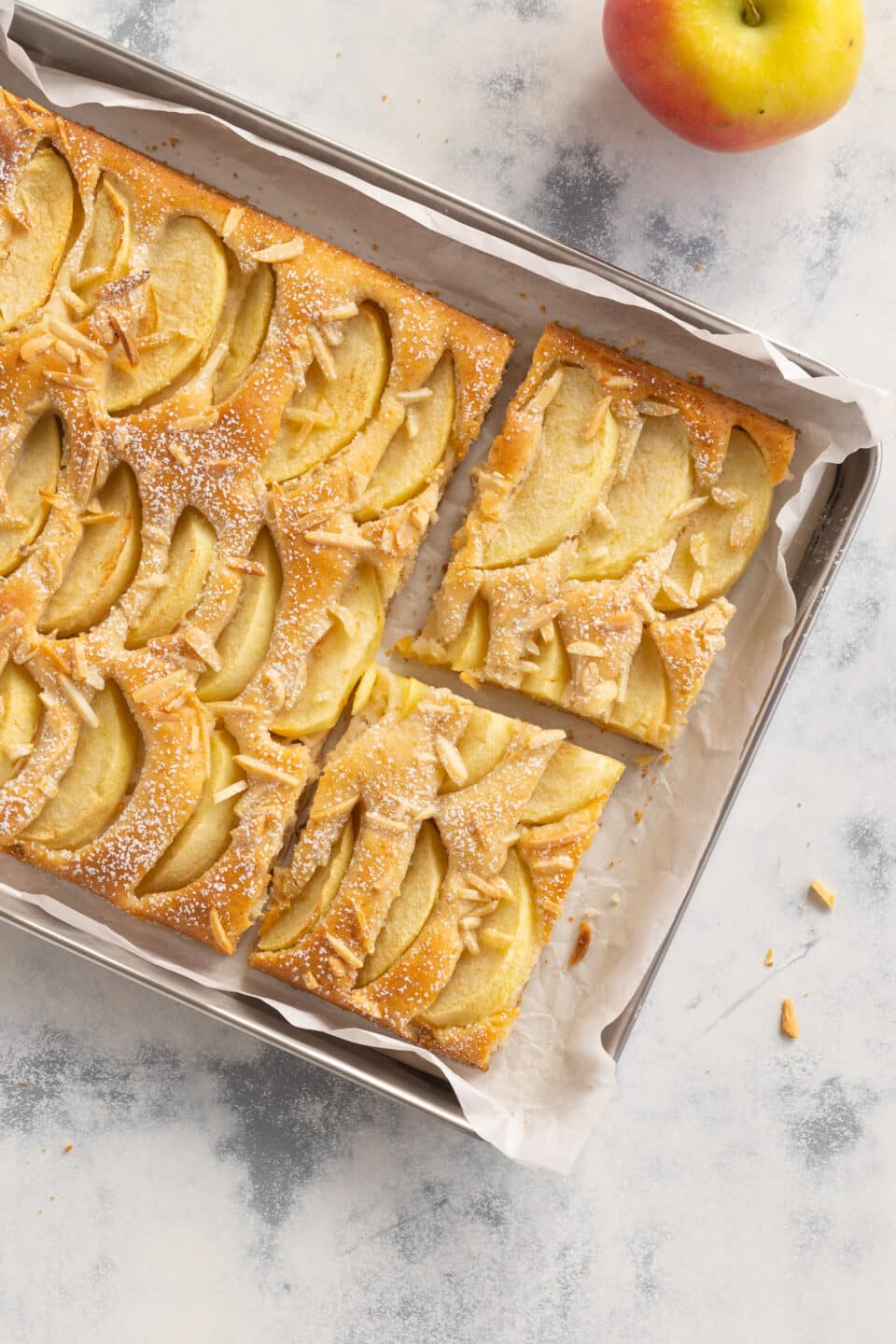 sheet cake with apples