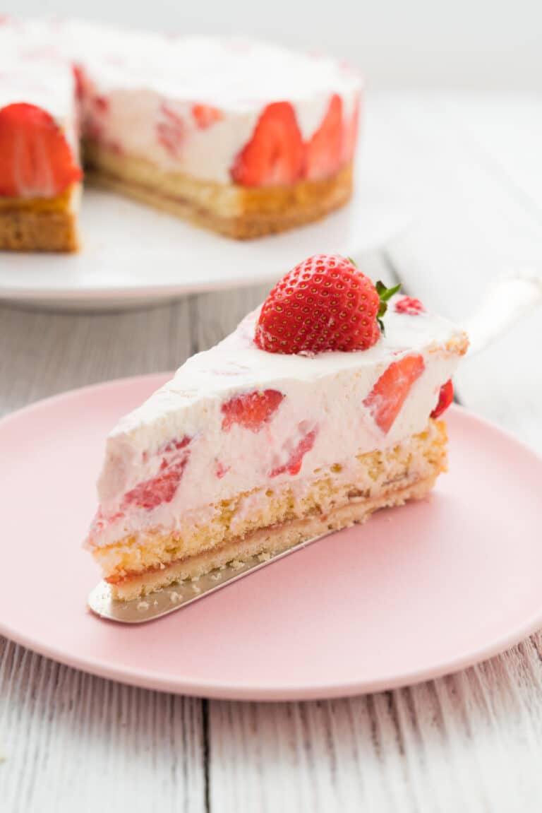 Strawberry Cream Cake with Double Base