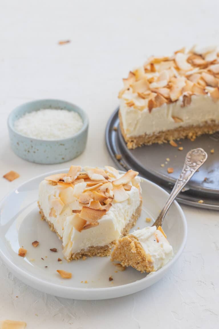 Coconut Cheesecake without Baking