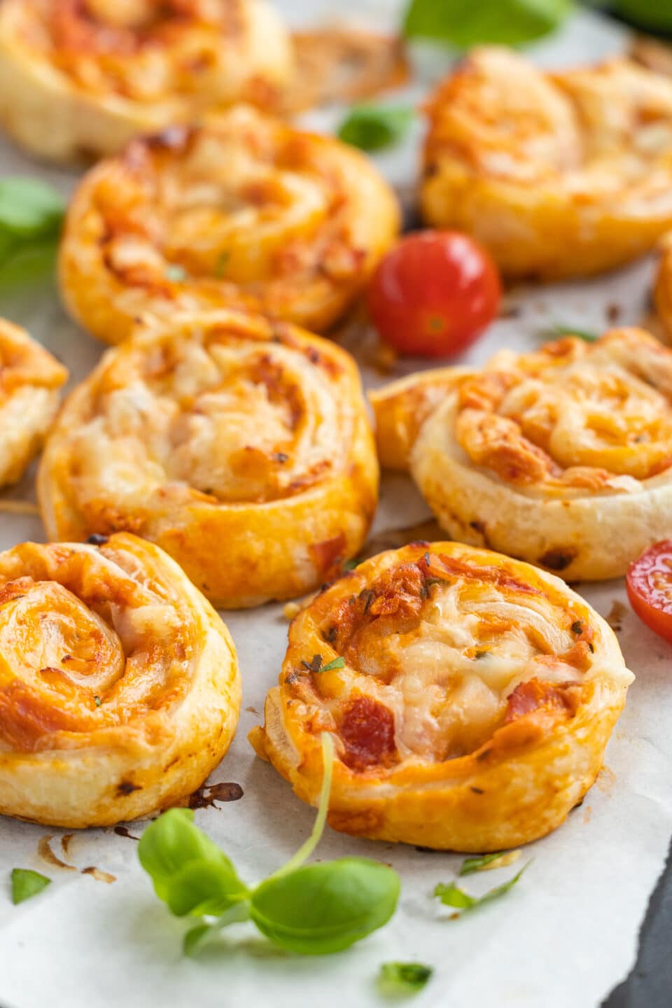 quick and easy finger food pizza snails