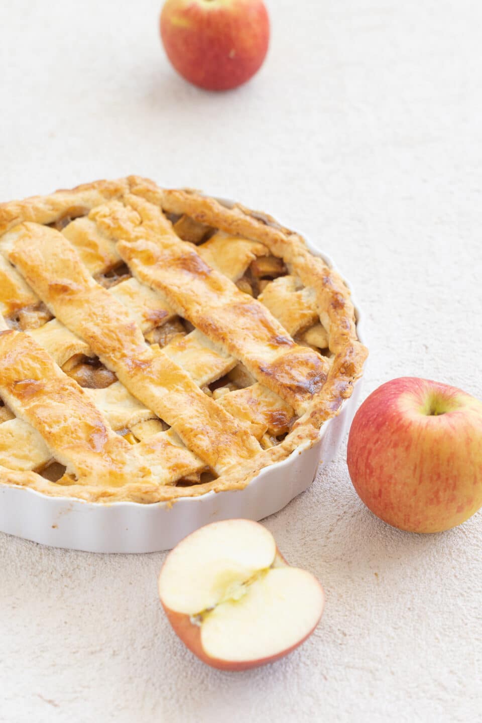easy and quick apple recipe with pie crust