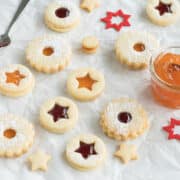 german-spitzbuben-christmas-cookies