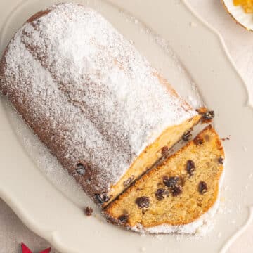 super-moist-quark-stollen