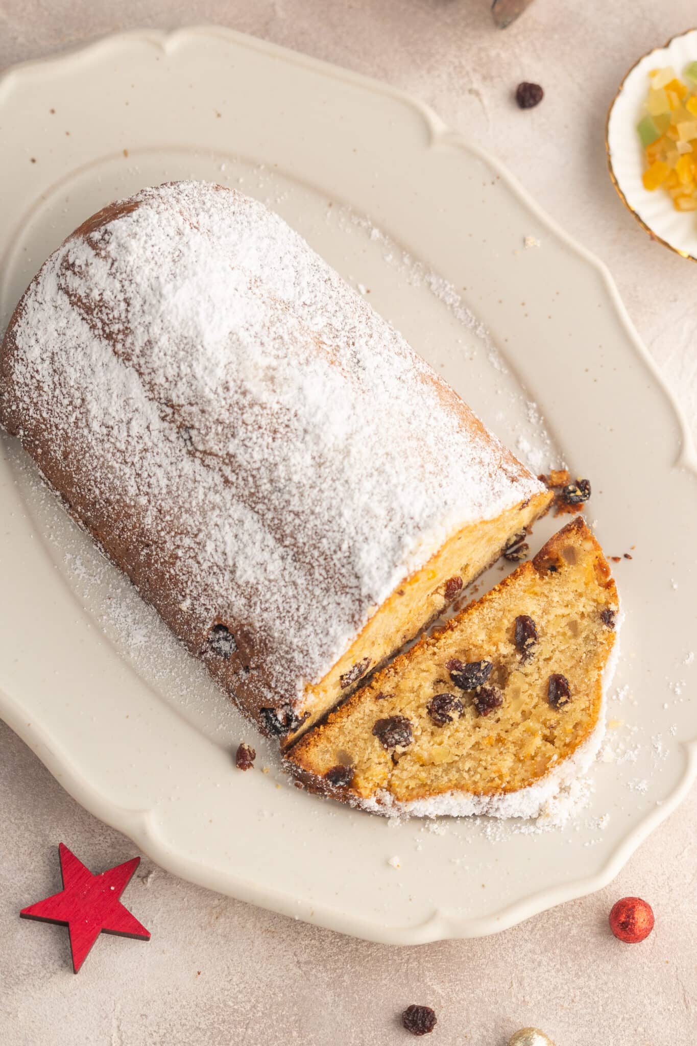 super-moist-quark-stollen